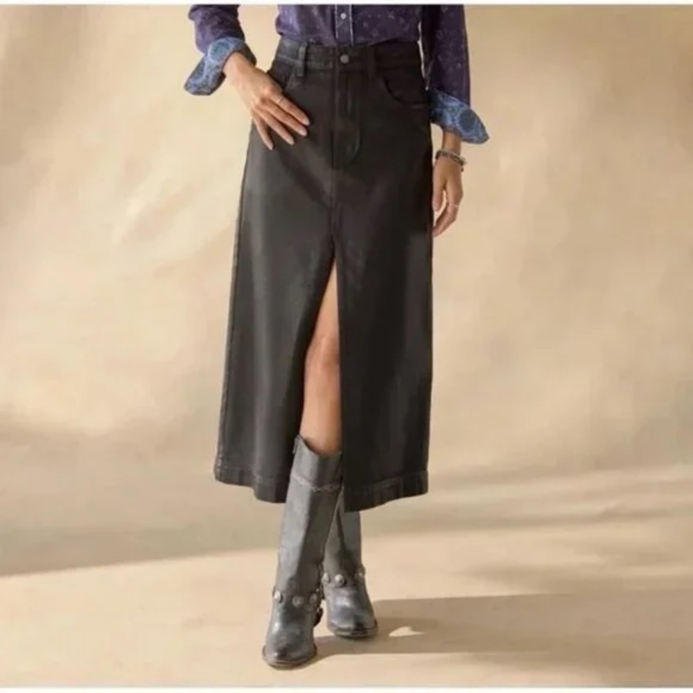 Sundance Bronte Black Coated Denim Midi Skirt, Front Slit, size 29